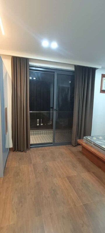 Room in 1 BHK Builder Floor at Sushant Lok I – for Rent