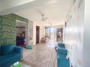 Living Room in 3 BHK Apartment at Milakpur Goojar – for Rent