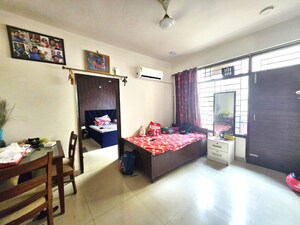 Bedroom in 1 BHK Apartment at Pir Machalla – for Sale