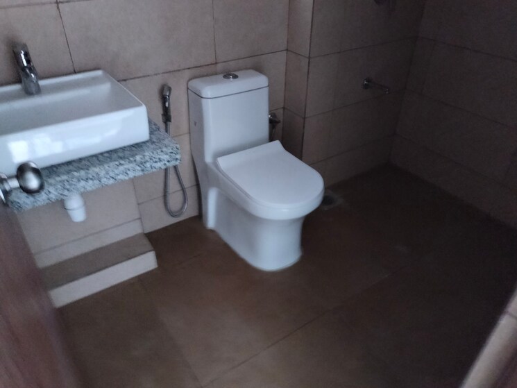 Bathroom, kalpataru-immensa 1 Bedroom 430 Sq.Ft. Apartment In Kolshet Road Thane 8979995