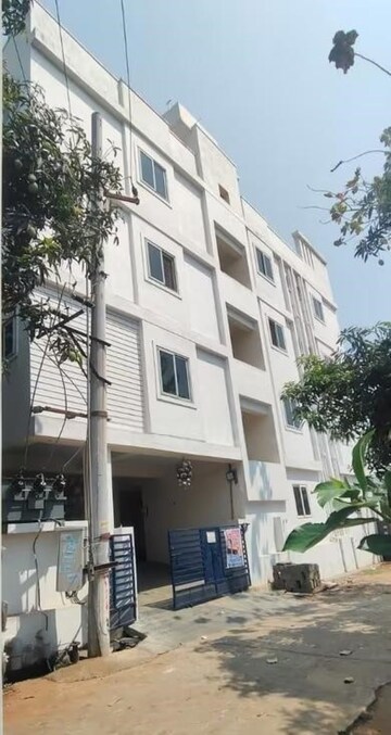 1 BHK Builder Floor For Rent in Aganampudi