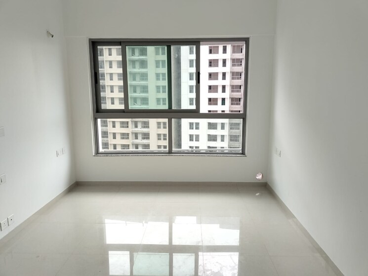 Room, kalpataru-immensa 1 Bedroom 430 Sq.Ft. Apartment In Kolshet Road Thane 8980025