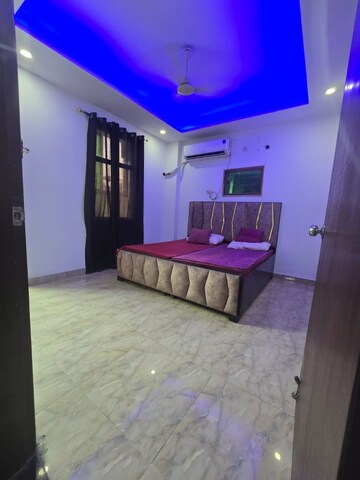 Bedroom in 1 BHK Builder Floor at Saket – for Rent