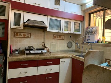 Kitchen in 2 BHK Apartment at K Raheja Vihar, Powai – for Sale
