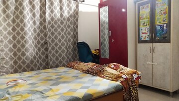 Bedroom in 2 BHK Apartment at Woodland Avenue, Kothrud – for Rent