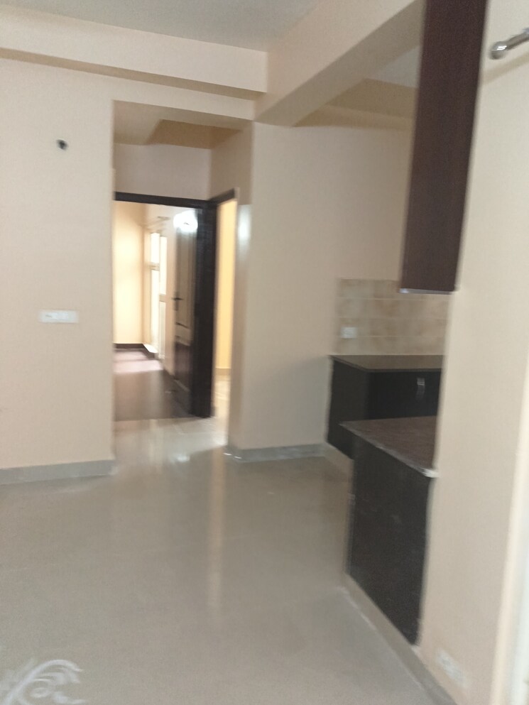 Room, gardenia-gateway 2.5 Bedroom 1265 Sq.Ft. Apartment In Sector 75 Noida 8980077