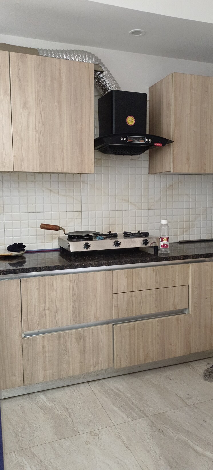 Kitchen, freedom fighters enclave 3 Bedroom 1450 Sq.Ft. Builder Floor In Freedom Fighters Enclave Delhi 8980068