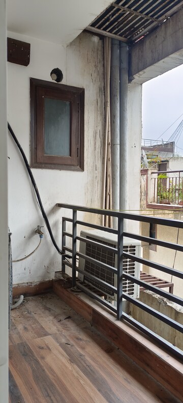  3 BHK Builder Floor at Freedom Fighters Enclave – for Rent