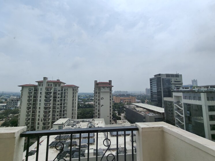 Exterior View, emaar-emerald-estate 3 Bedroom 1395 Sq.Ft. Apartment In Sector 65 Gurgaon 8980084