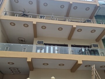  Pg – Entrance View at Indrapuram - for Rent