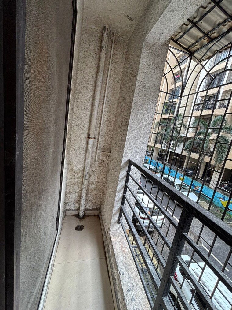 Balcony, bhagyoday-nikunj-apartment 2 Bedroom 1500 Sq.Ft. Apartment In Kopar Khairane Navi Mumbai 8980105
