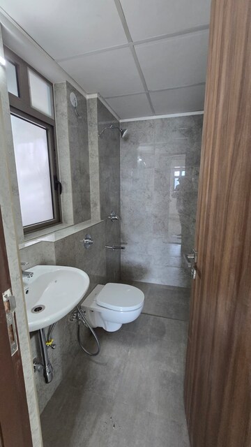 Bathroom in 3.5 BHK Apartment at Sheth Irene, Malad West – for Rent