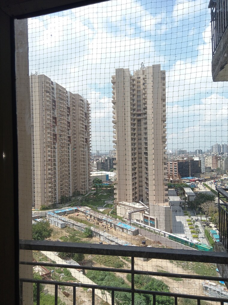 Exterior View, supertech-cape-town 2.5 Bedroom 1150 Sq.Ft. Apartment In Sector 74 Noida 8980115