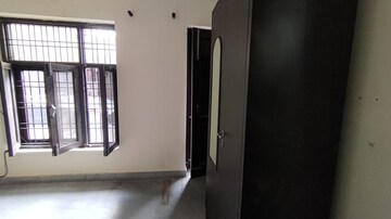 1 BHK Independent House For Rent in Sector 36
