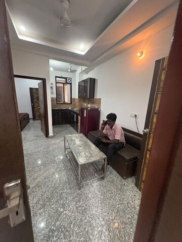 2 BHK Apartment For Rent in Pyramid Fusion Homes, Sector 70a