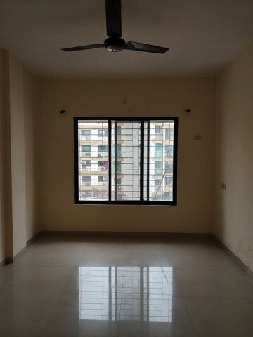 Room in 2 BHK Apartment at Regal Enclave Vasai East, Vasai East – for Rent