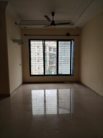 Room in 2 BHK Apartment at Regal Enclave Vasai East, Vasai East – for Rent