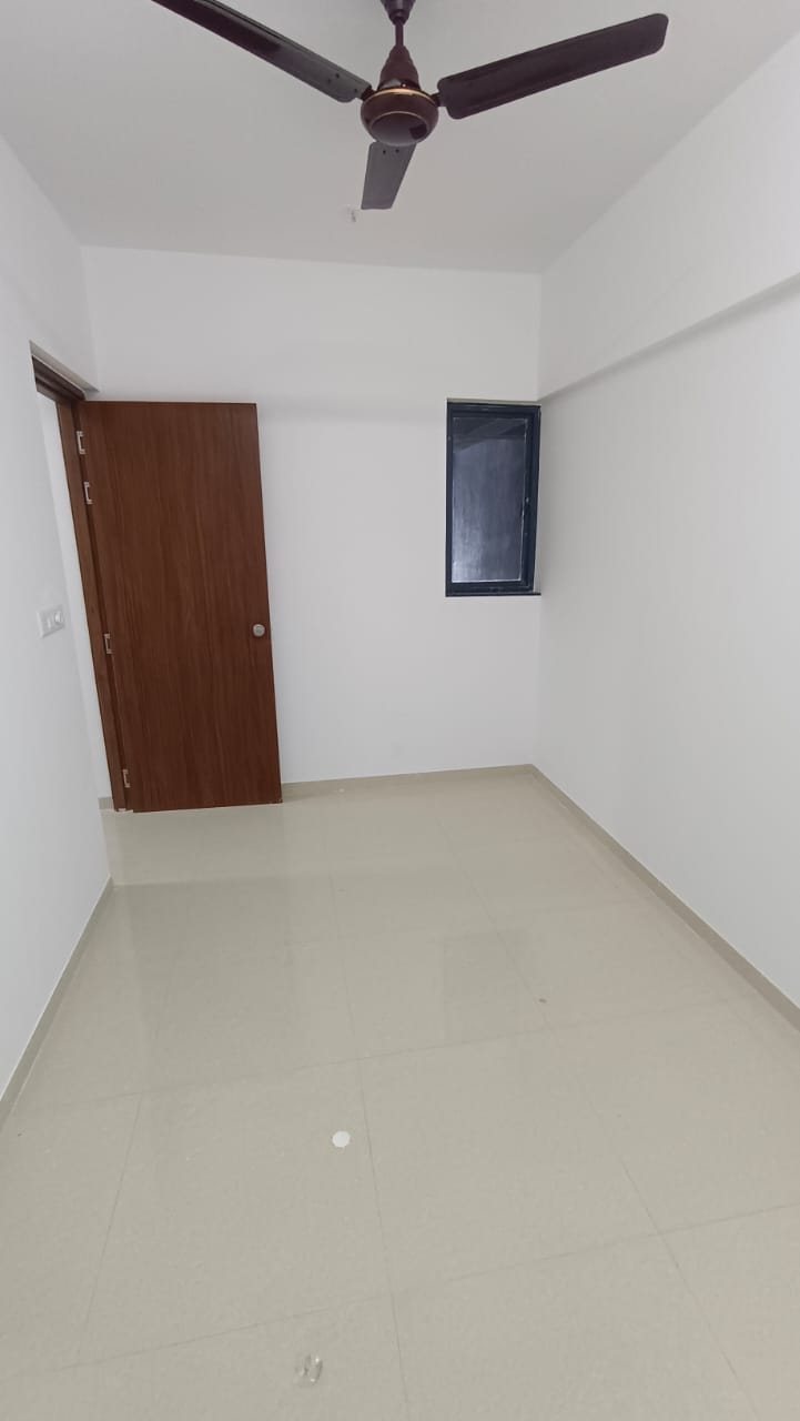 1.5 BHK 400 Sq.Ft. Apartment in Rama Metro Life Optima