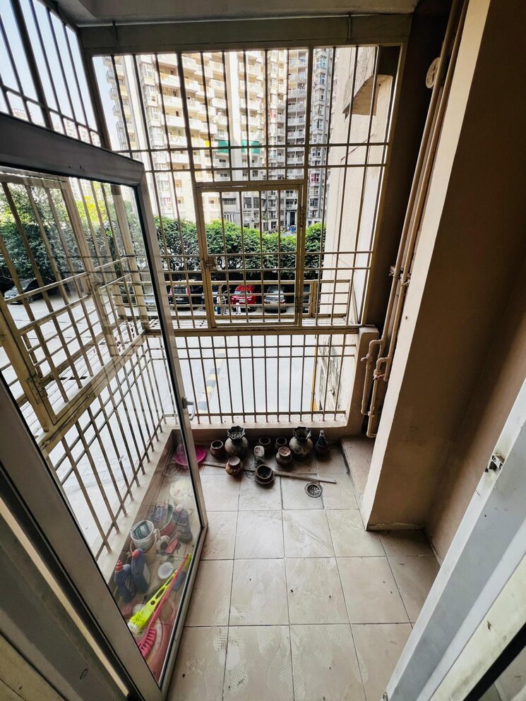 Balcony, nirala-estate 3.5 Bedroom 1760 Sq.Ft. Apartment In Tech Zone 4 Greater Noida Greater Noida 8980188