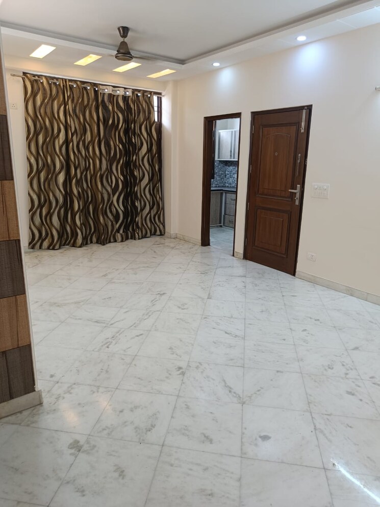 Room, malviya nagar 3 Bedroom 1100 Sq.Ft. Builder Floor In Malviya Nagar Delhi 8980196