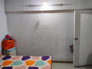 Furnished Amenities in 2 BHK Apartment at Kanchan Junga Tower, Kopar Khairane – for Sale