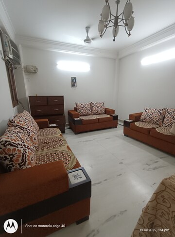 2 BHK Builder Floor For Rent in Malviya Nagar