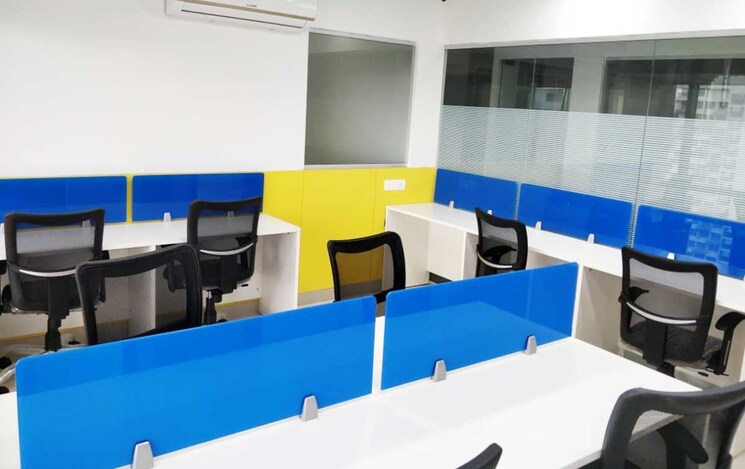 Team Area, south tukoganj Commercial Office Space 1200 Sq.Ft. In South Tukoganj Indore 8980206