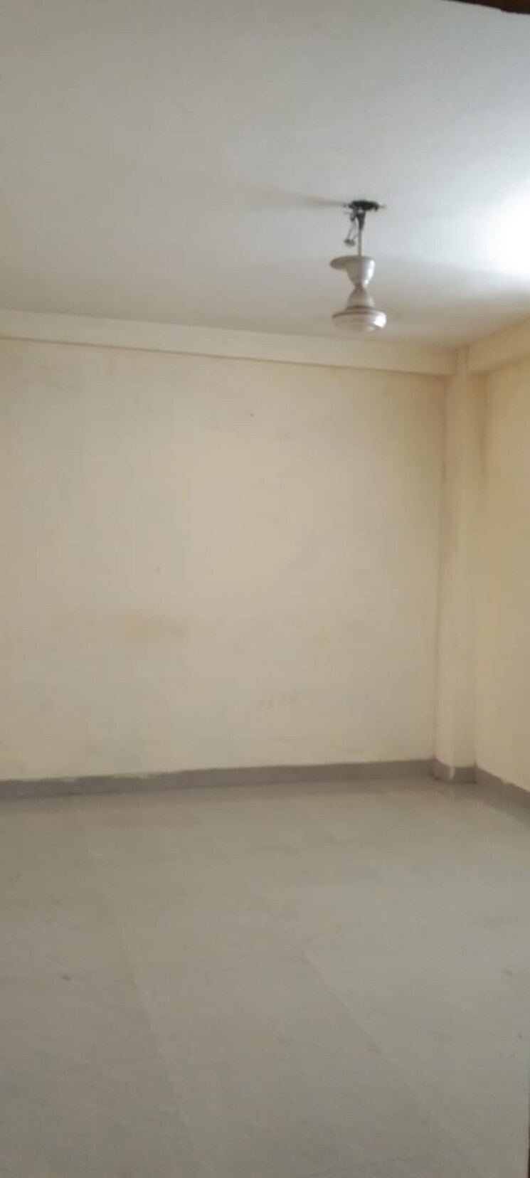 Room, kishangarh 2 Bedroom 900 Sq.Ft. Builder Floor In Kishangarh Delhi 8980258