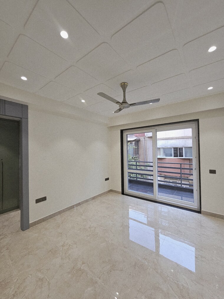 Room, sector 57 4 Bedroom 300 Sq.Yd. Builder Floor In Sector 57 Gurgaon 8980244