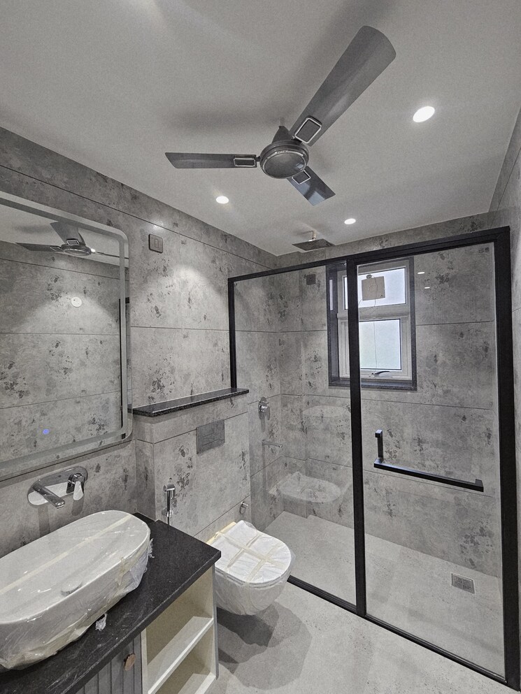Bathroom, sector 57 4 Bedroom 300 Sq.Yd. Builder Floor In Sector 57 Gurgaon 8980244