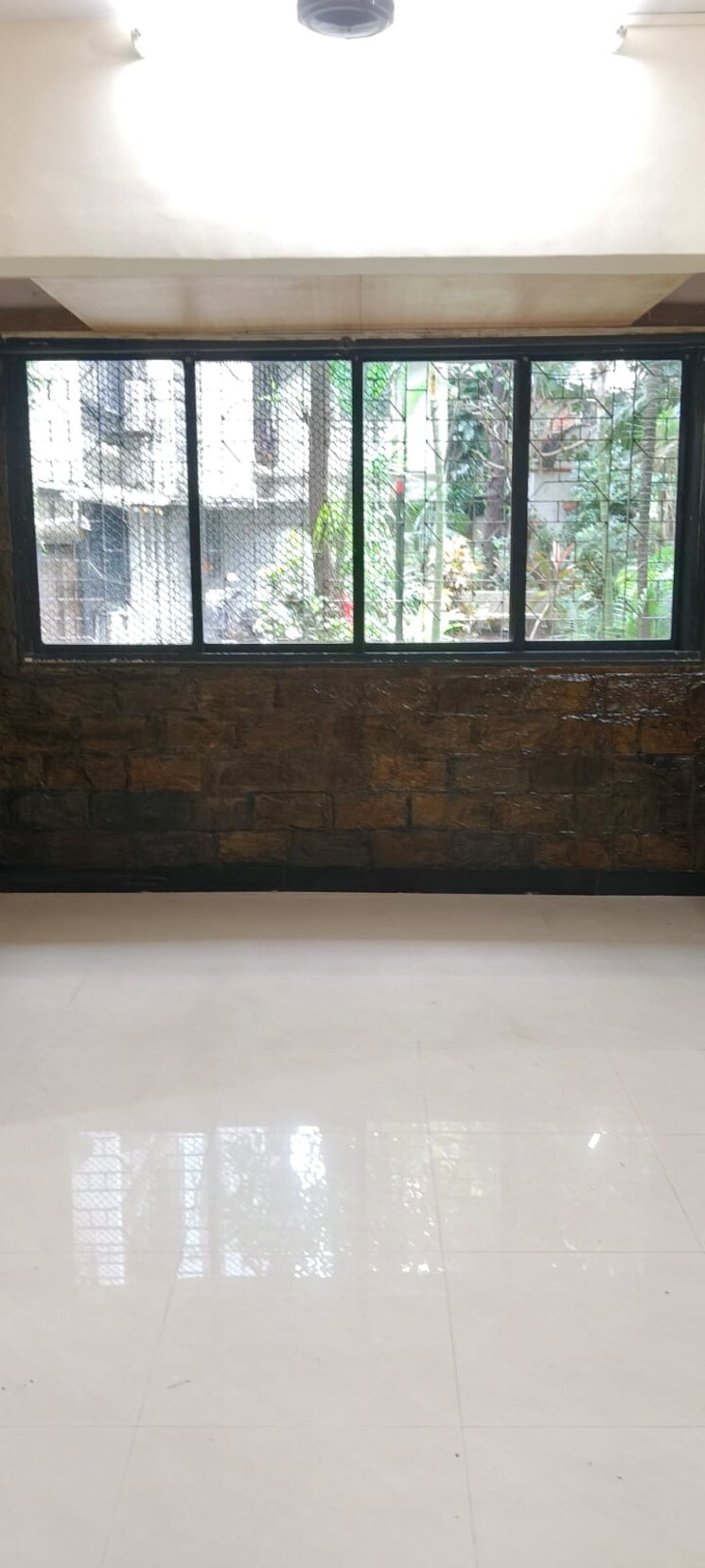 Room, ic colony 1 Bedroom 450 Sq.Ft. Apartment In Ic Colony Mumbai 8980236