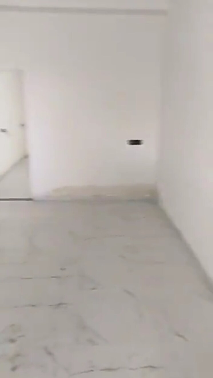 Room, badia keema Commercial Warehouse 8000 Sq.Ft. In Badia Keema Indore 8980266