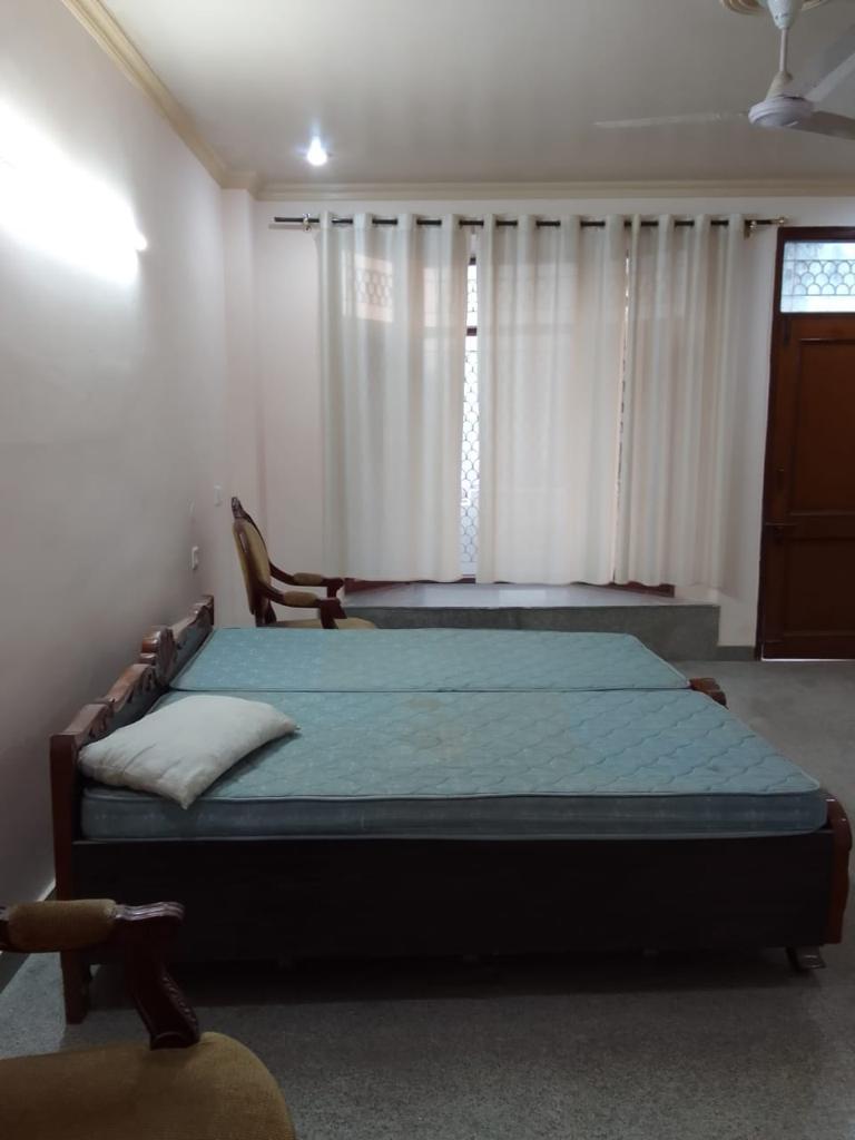 3 BHK Builder Floor For Rent in Shakti Khand 4 Indirapura