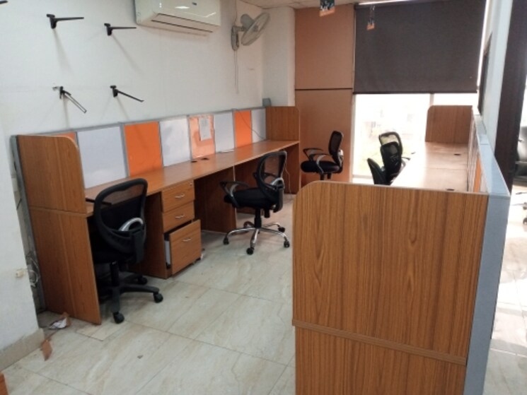 Team Area, sector 2 Commercial Office Space 600 Sq.Ft. In Sector 2 Noida 8980270