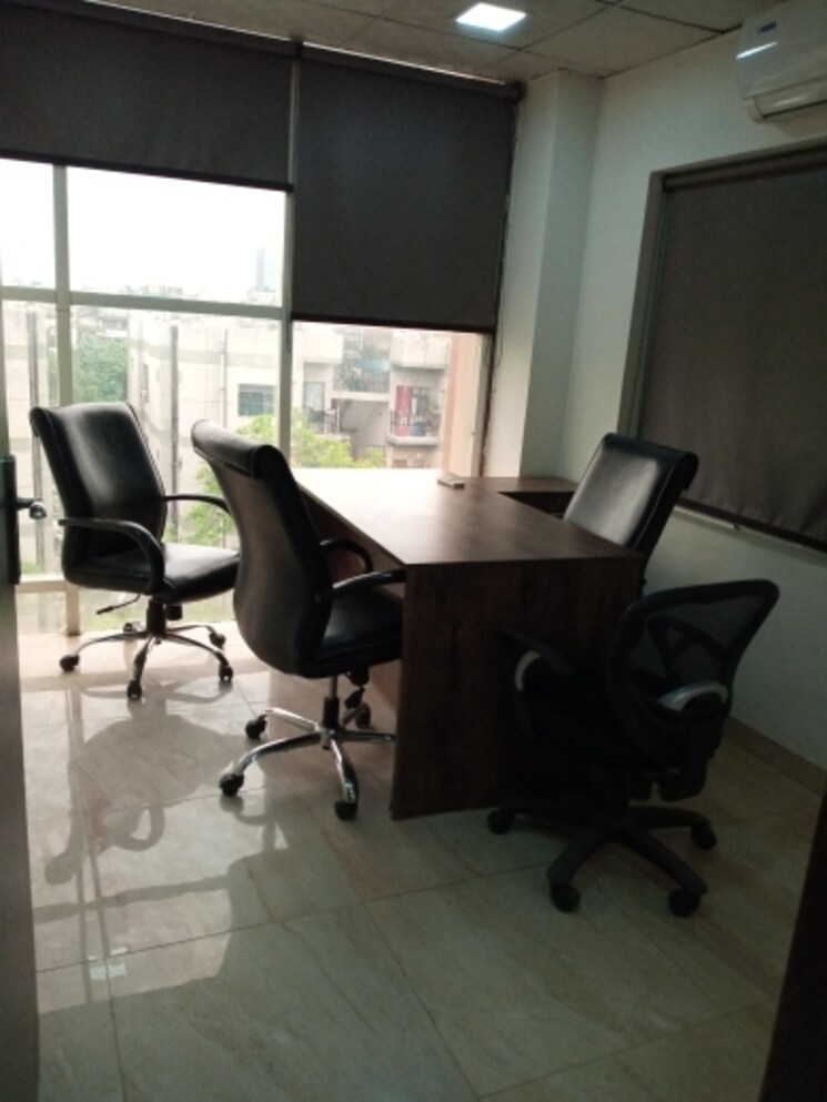 Team Area, sector 2 Commercial Office Space 600 Sq.Ft. In Sector 2 Noida 8980270