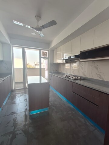 Kitchen in 5 BHK Builder Floor at Dlf Phase I – for Sale