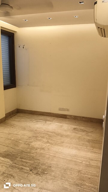 6 BHK Independent House For Sale in New Friends Colony