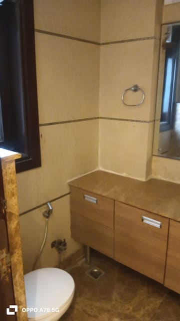 Bathroom in 6 BHK Independent House at New Friends Colony – for Sale