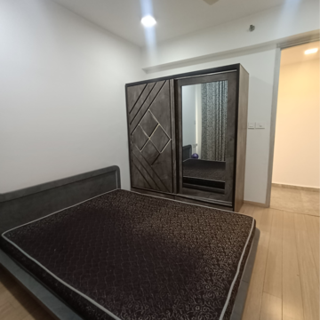 Bedroom in 3 BHK Apartment at Lodha Gardenia, Wadala Truck Terminal – for Rent