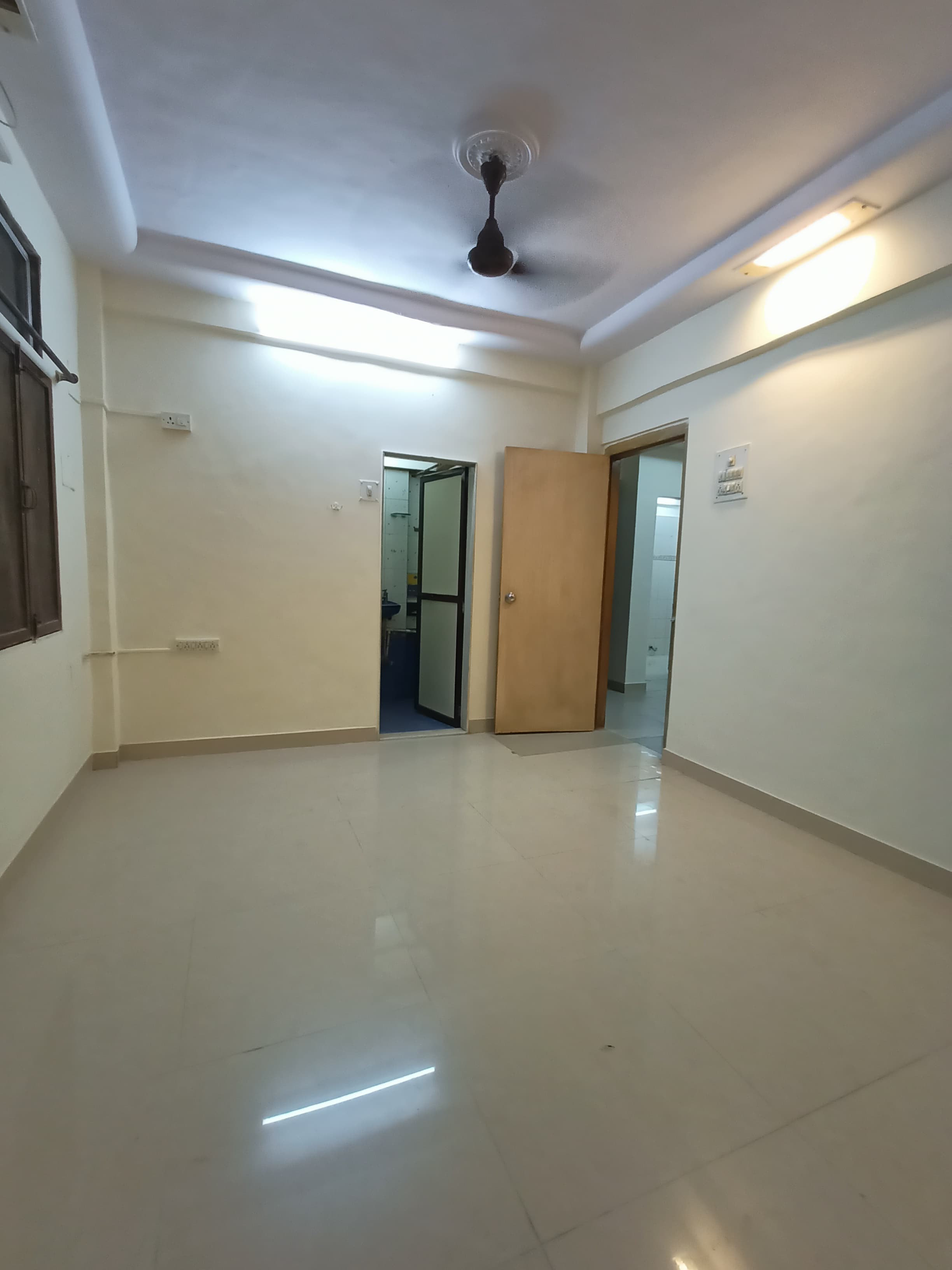 2 BHK Apartment For Sale in Unique House Andheri