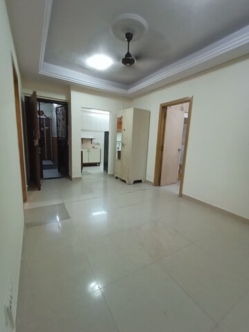 Room in 2 BHK Apartment at Unique House Andheri, Andheri East – for Sale