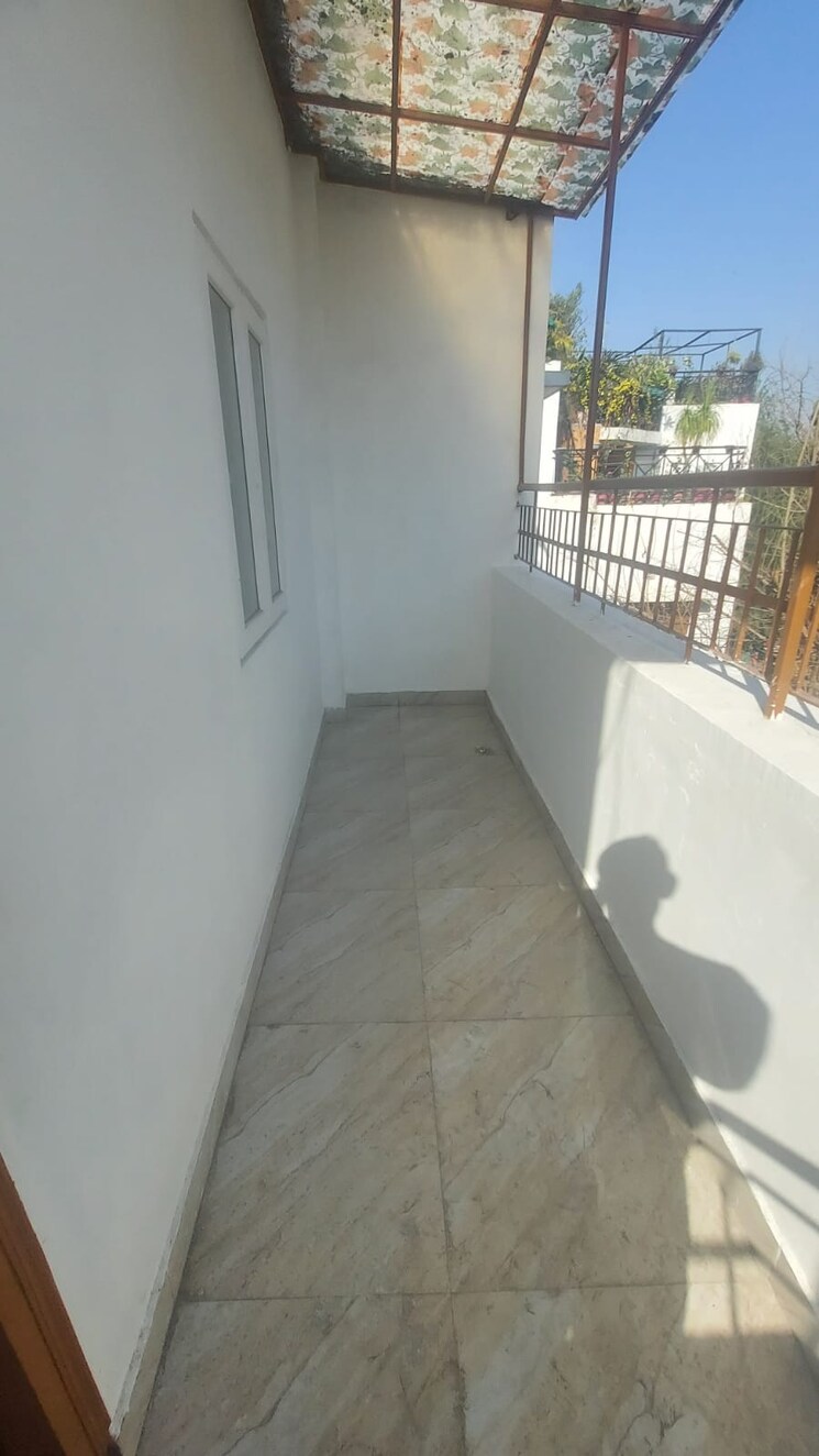 Balcony, saket 4 Bedroom 2000 Sq.Ft. Apartment In Saket Delhi 8980359