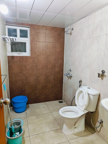 Bathroom in 2.5 BHK Apartment at Prestige Royale Gardens, Gantiganahalli – for Rent