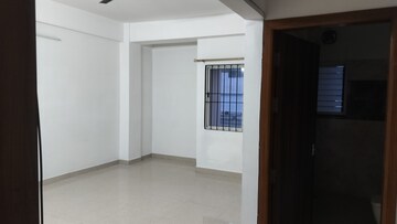 Room in 2 BHK Apartment at Geetanagar – for Rent
