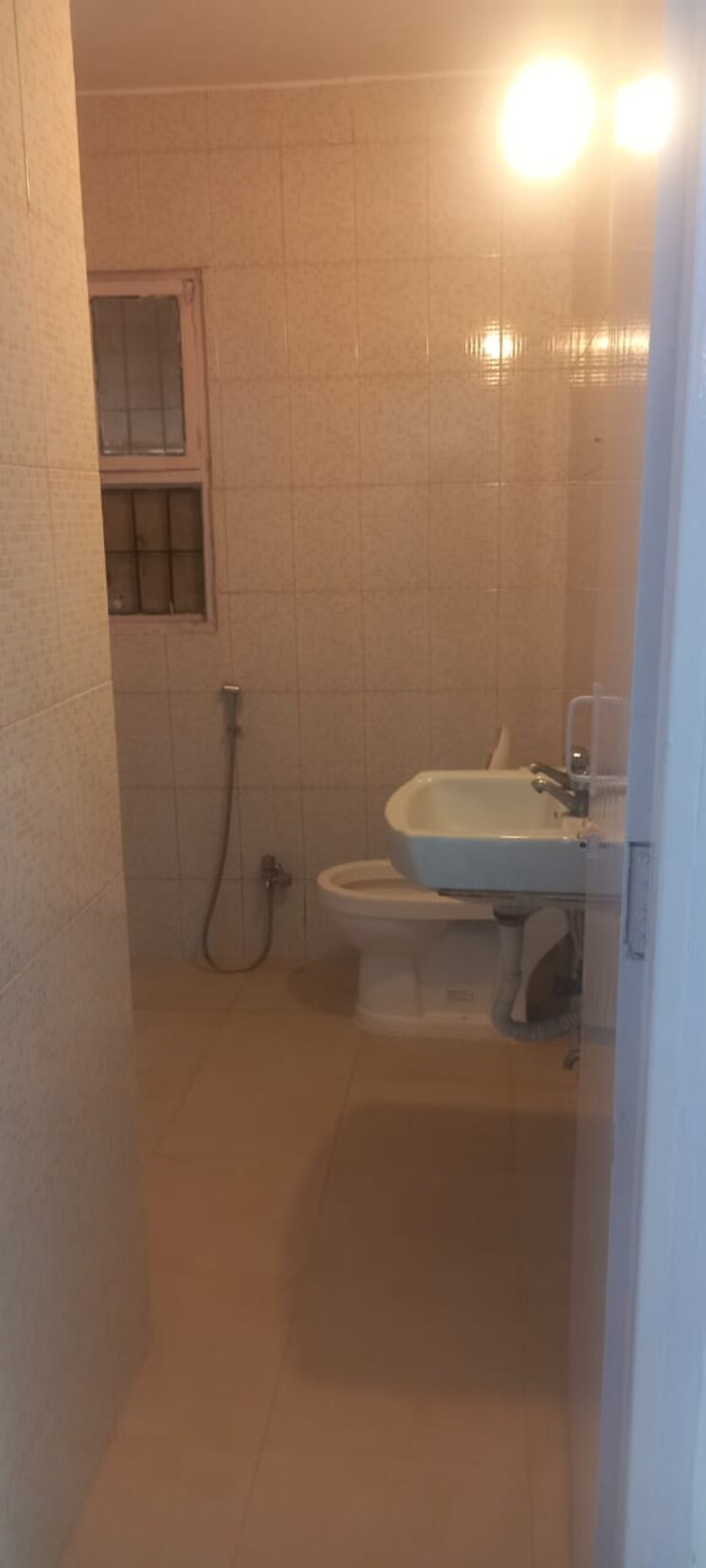 Attached Bathroom, ip extension 3 Bedroom 1250 Sq.Ft. Apartment In Ip Extension Delhi 8980400