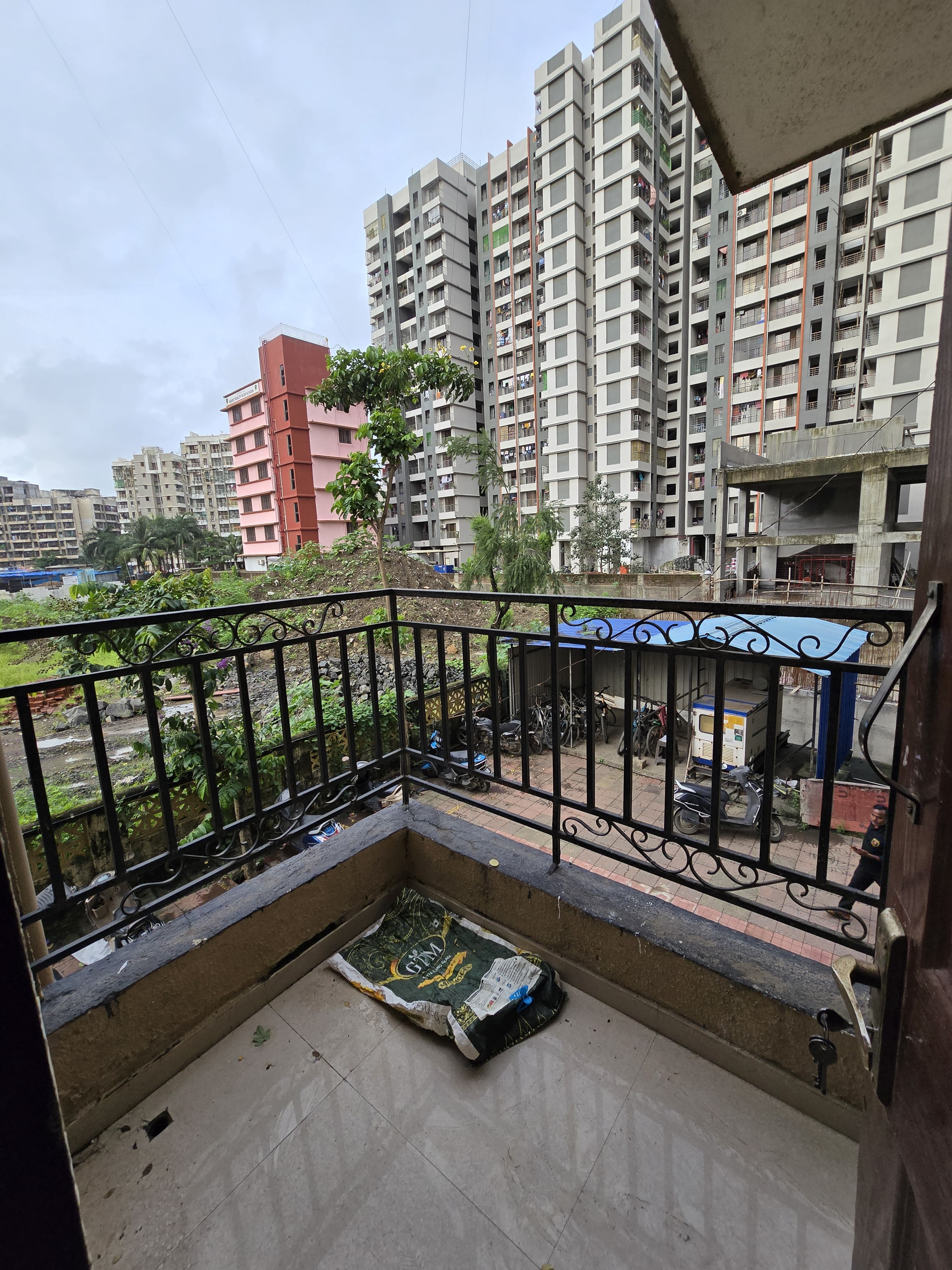 1 BHK 600 Sq.Ft. Apartment in Sunrise Apartment Nalasopara