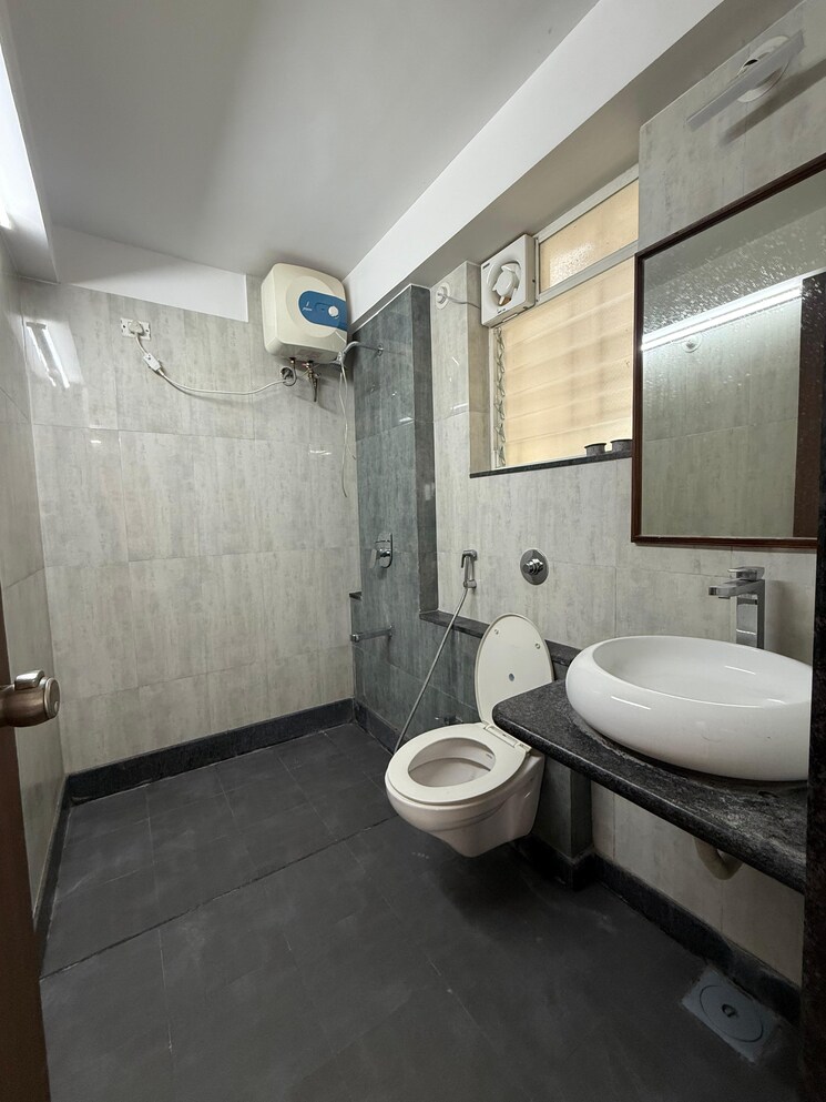 Bathroom, icon-westwood-estates 3 Bedroom 1125 Sq.Ft. Apartment In Wakad Pune 8980383