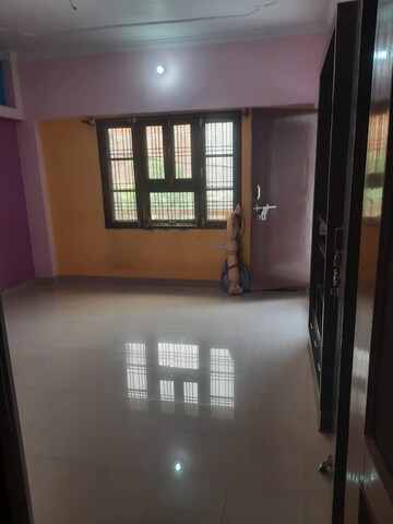 Room in 1 BHK Independent House at Vrinda Van Colony – for Rent