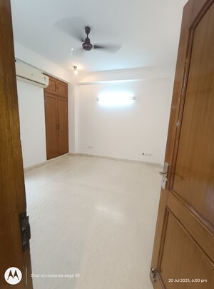 Room in 4 BHK Builder Floor at Malviya Nagar – for Sale