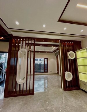 Living Room in 3 BHK Builder Floor at Sector 33 – for Sale